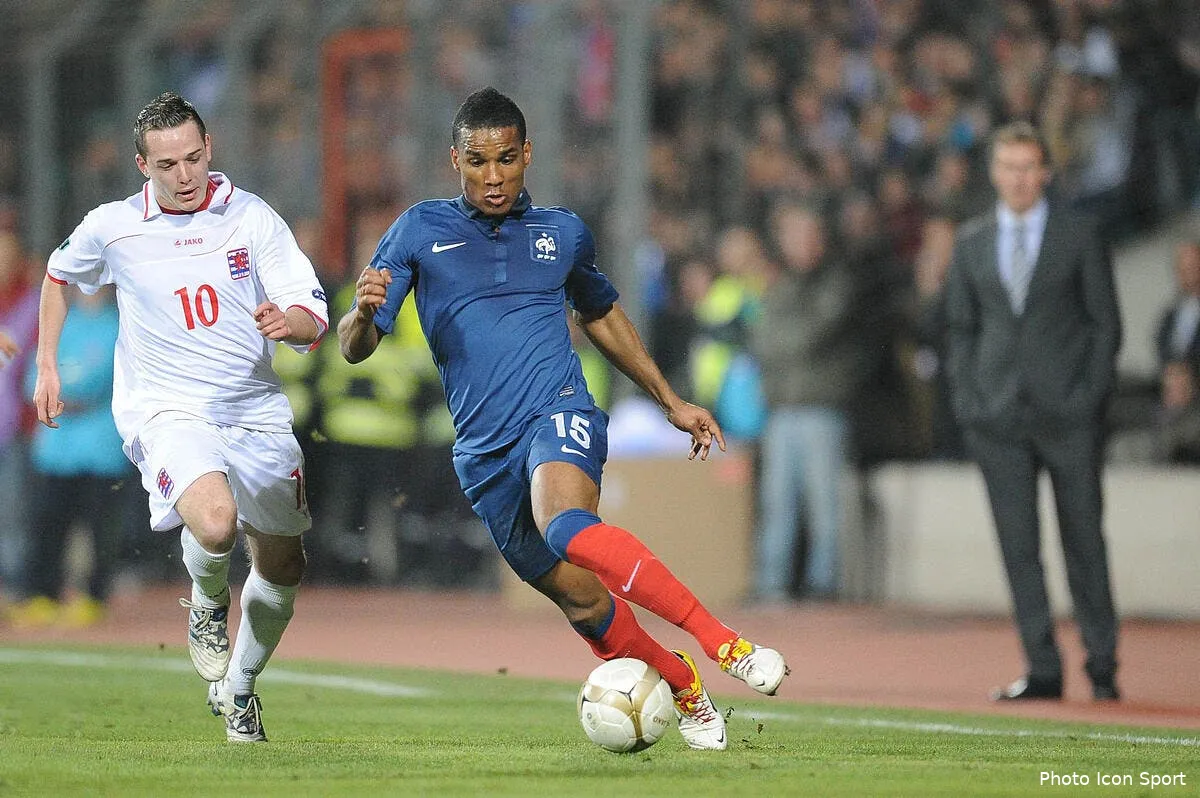 malouda la france est encore la risee du monde iconsport per 250311 88 0819057