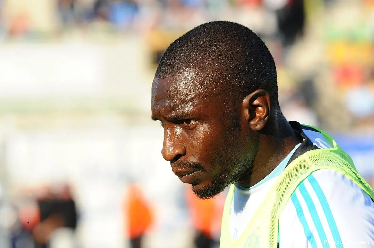 mamadou niang signe pour deux ans a arles avignon iconsport oap120909 01 15190859