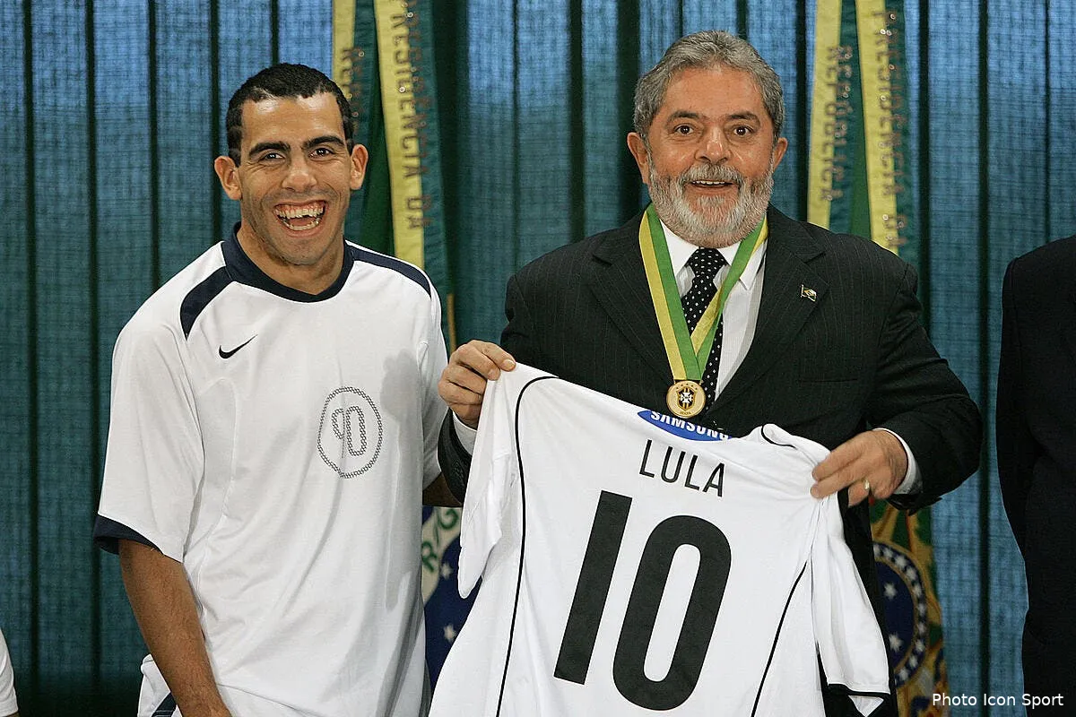 man city et les corinthians se contredisent pour tevez iconsport aze 071205 01 0122116