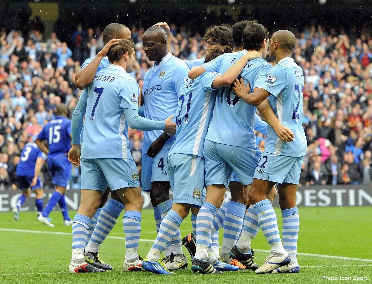 manchester city envoie un message a united iconsport spi 240911 06 3425994