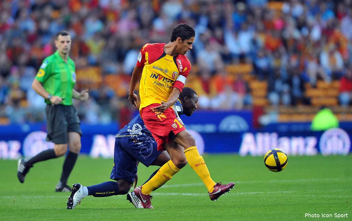 manchester united a fait un offre pour varane iconsport win210511 01 0220763