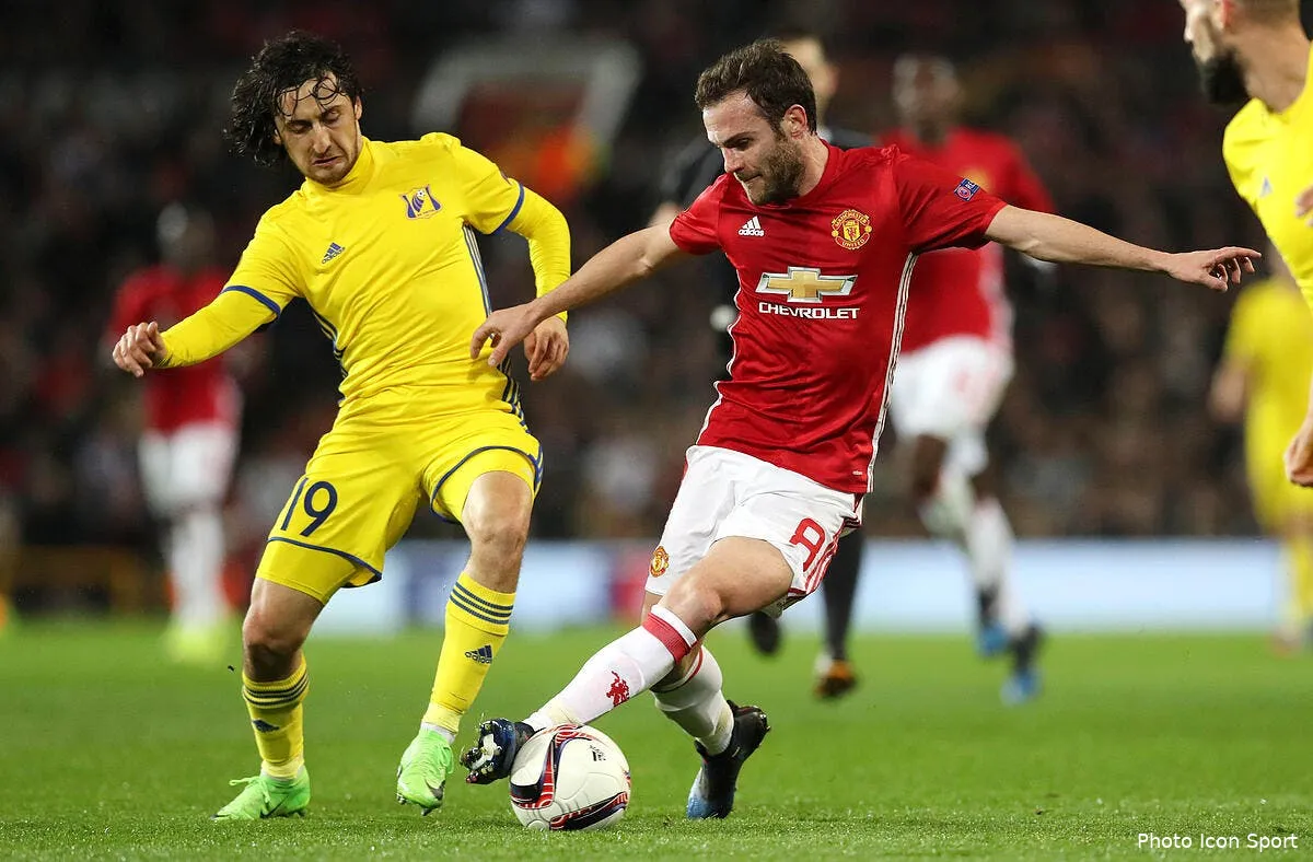 manchester united rostov 1 0 iconsport pa 30567418173956