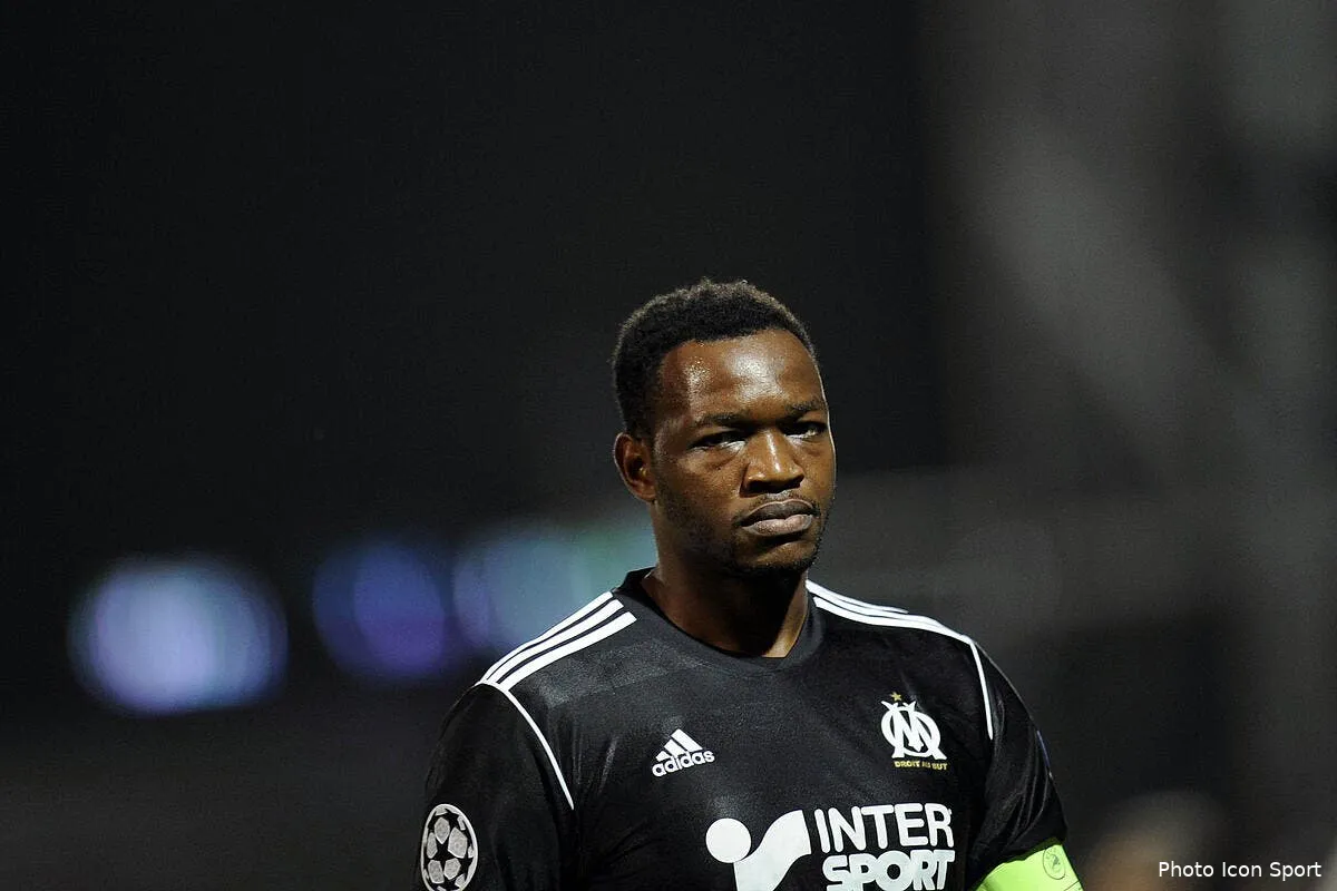 mandanda en appelle au professionnalisme de l om iconsport noe 221013 09 14070621