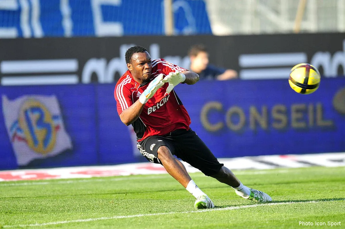 mandanda fair play jusqu au bout iconsport noe 270411 99 12419770