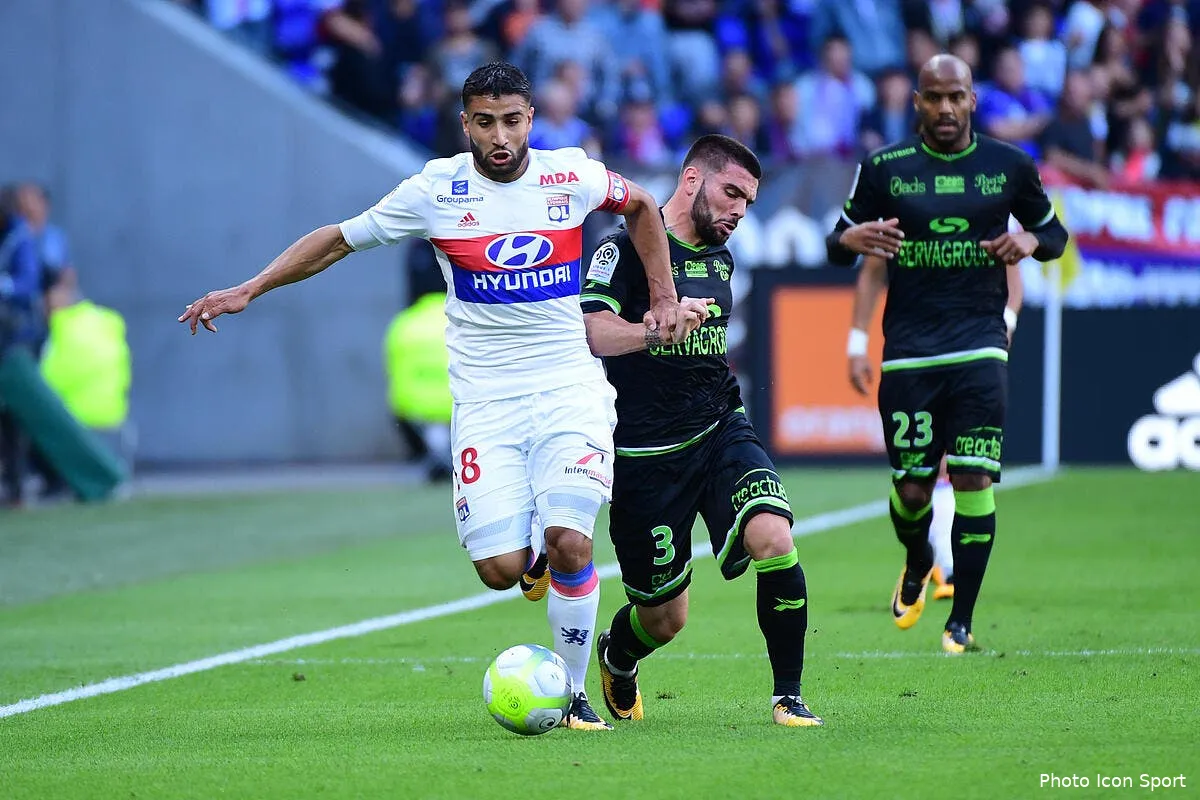 mariano et fekir sortent l ol d un mauvais pas contre guingamp iconsport icon win 100917 02 06192843