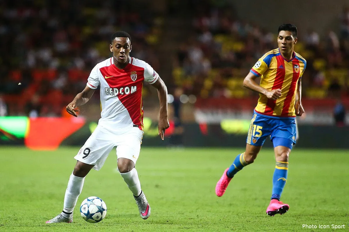 martial a mu c est ca le football francais iconsport hao 250815 08 24119875