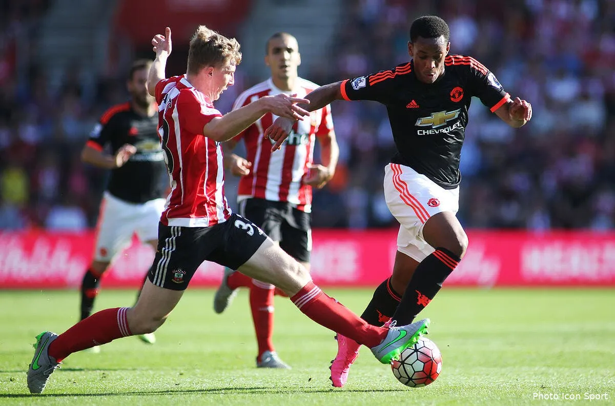 martial frappe encore deux fois iconsport bpi 200915 03 01121273