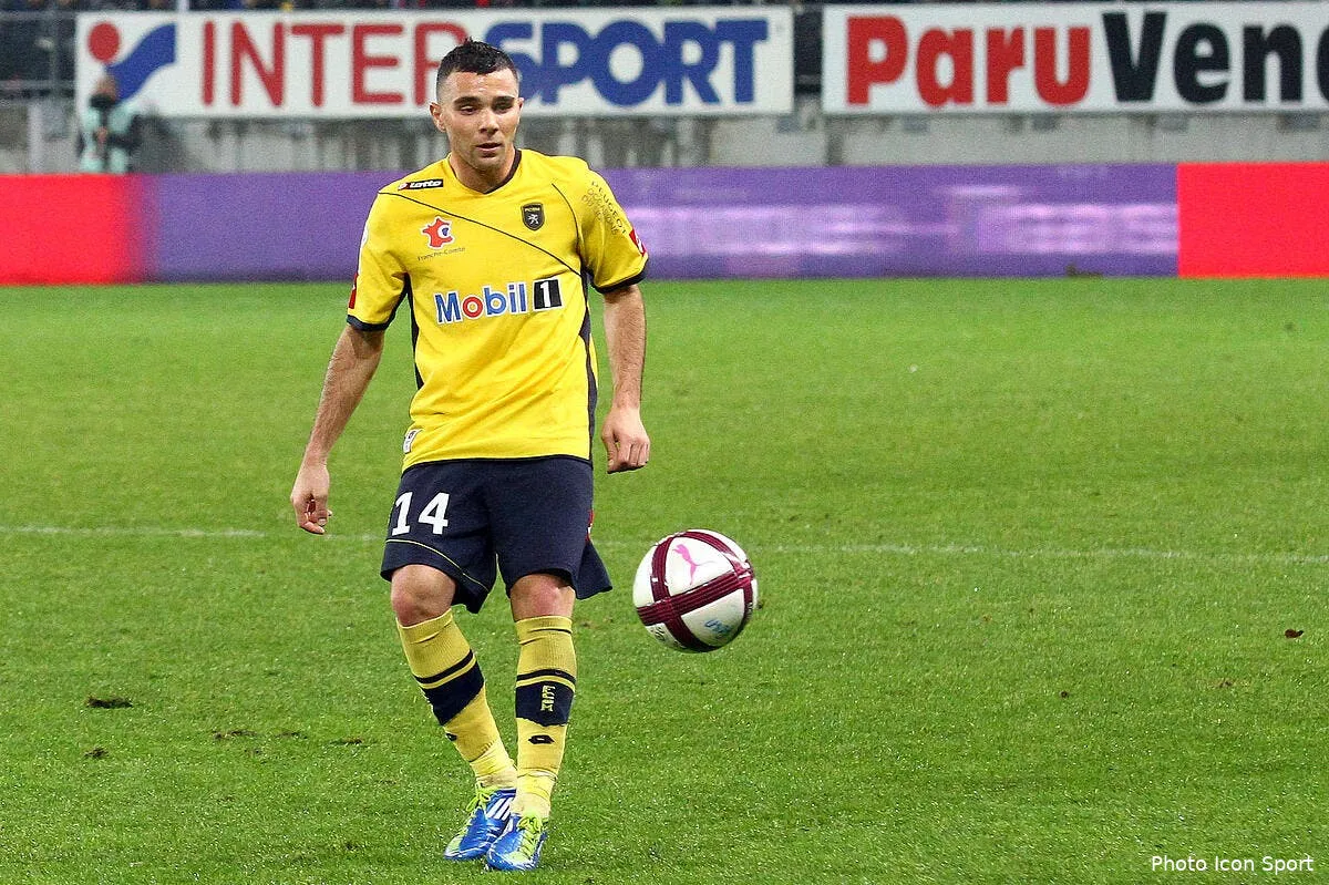 martin parle souvent du psg mais c est pour rigoler iconsport con 101211 22 2630474