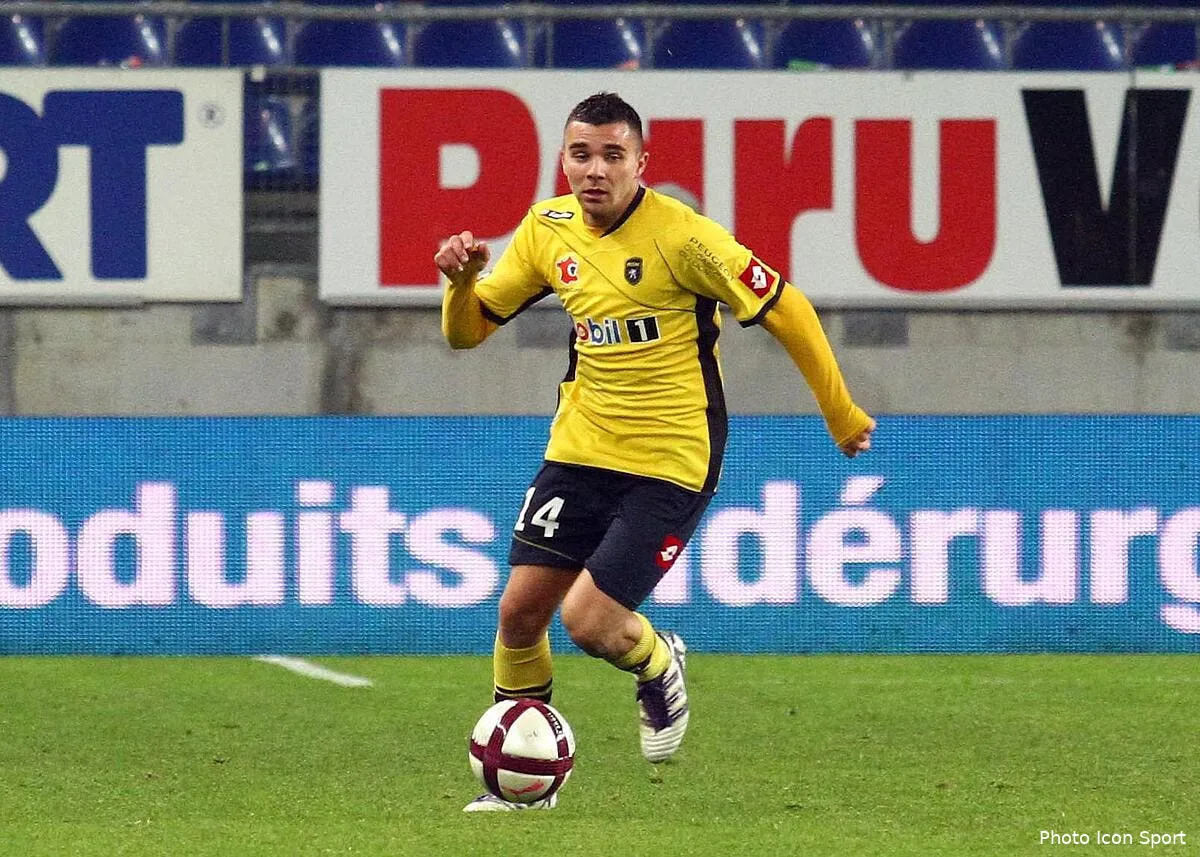 marvin martin le remplacant de mata a valence iconsport con 221011 59 6026507