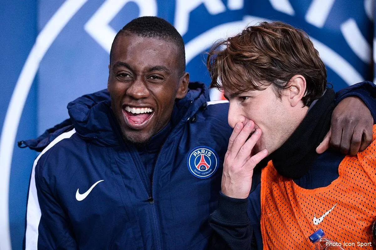 matuidi se pince pour croire qu il joue au psg iconsport nlg 251015 17 413128707