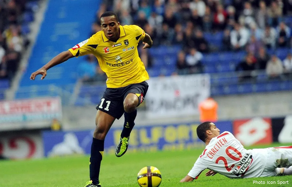 maurice belay premier partant a sochaux iconsport gau300411 01 2519804