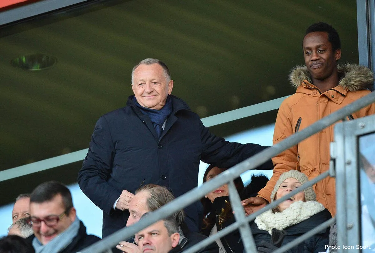 mayweather aulas attend un ko de lens pour couler le psg iconsport win 040115 02 03110387