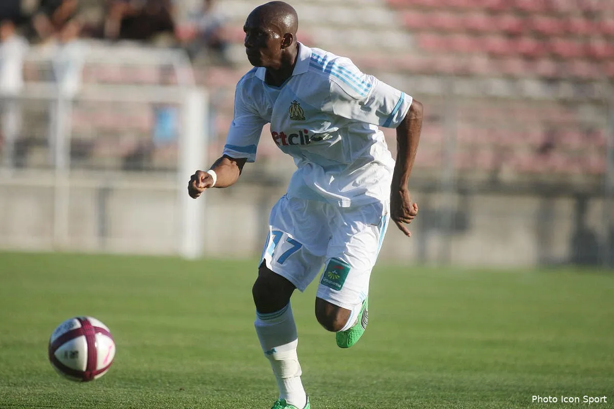 mbia veut se transformer en serial buteur a l om iconsport guy 150711 77 7222466