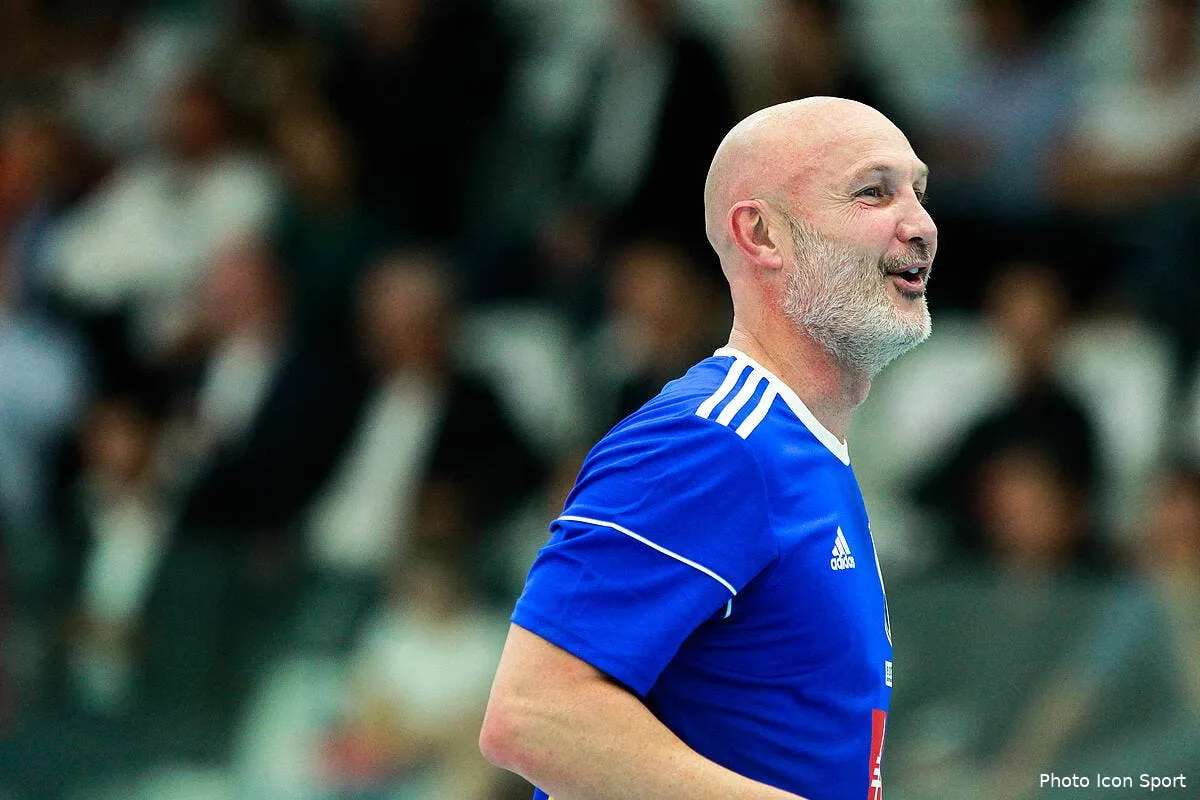 medias deux consultants vedettes quittent rmc icon fid 151018 08 100285721