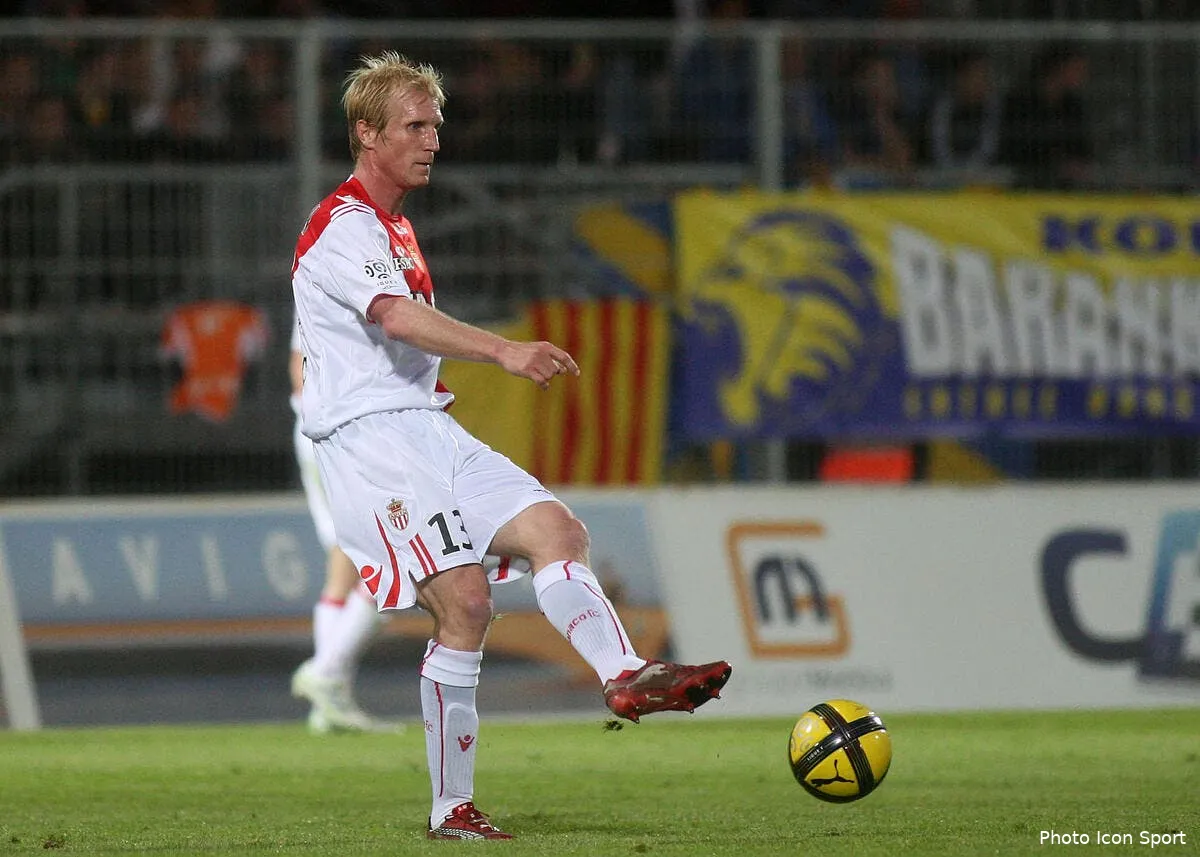 meme en l2 hansson n abandonne pas monaco iconsport guy 020411 31 5021181