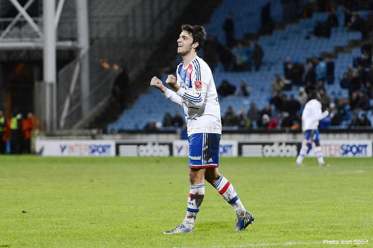 menes predit un avenir en bleu a un joueur de l ol iconsport por 281112 05 1544273