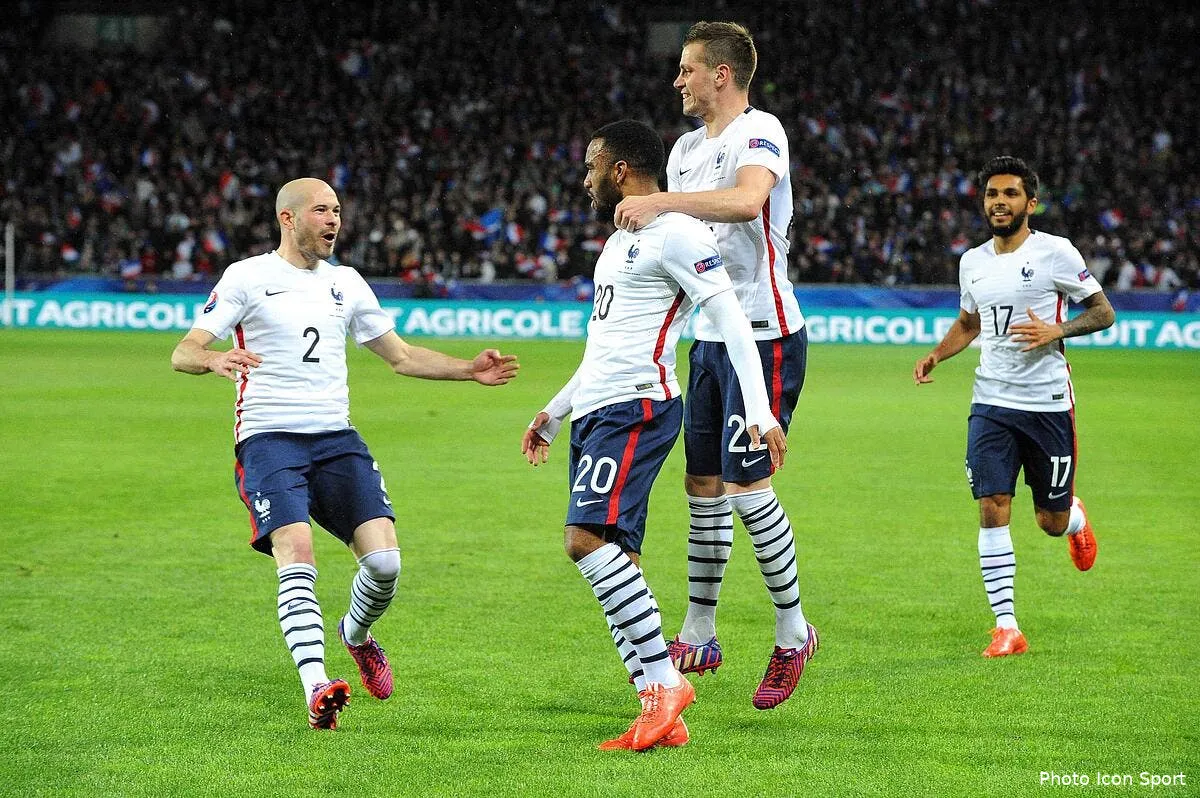 menes savoure la reponse de lacazette aux debiles iconsport jpt 290315 05 07107761