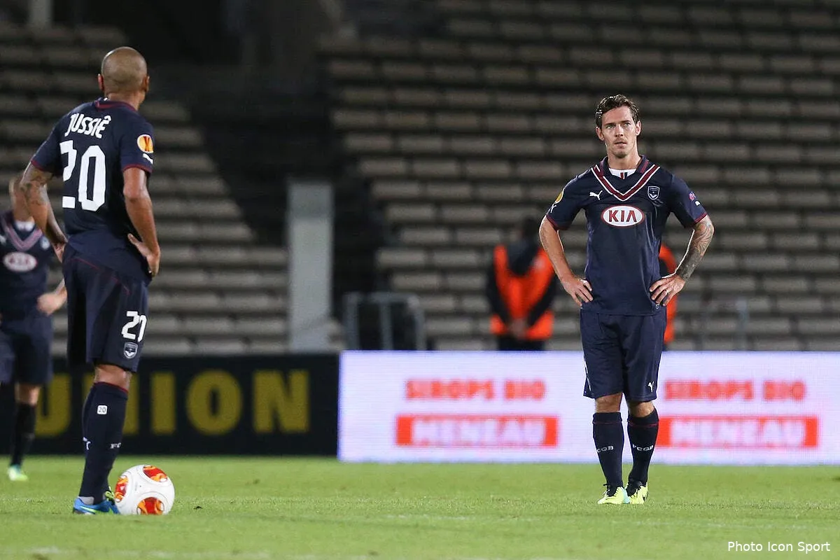 menes se paye bordeaux mais felicite l ol iconsport blo 031013 04 0170879