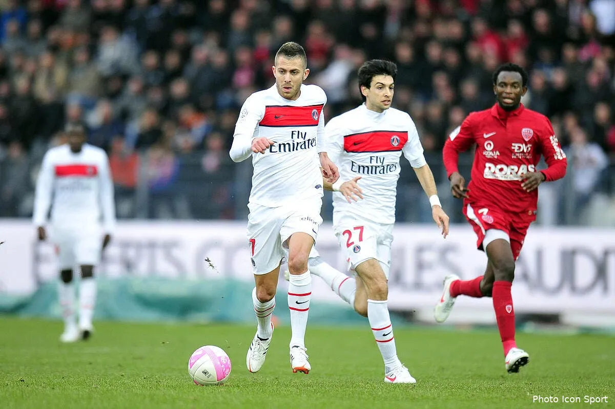 menez grille pastore et hoarau pour le joueur du mois au psg iconsport noe 110312 01 0633205