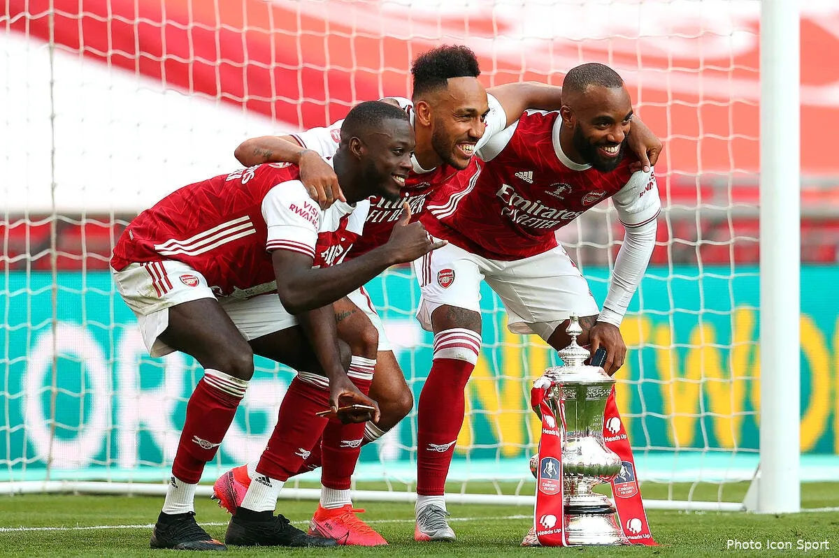 mercato 30 me le depart de lacazette est brulant icon 54830063291235