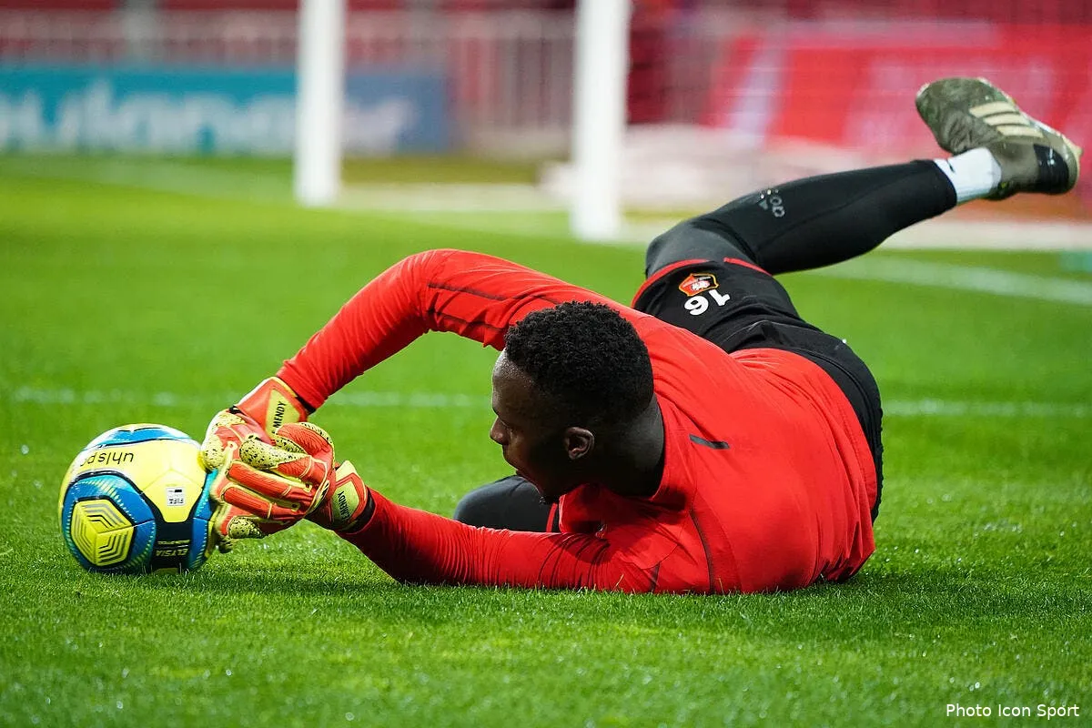 mercato 30 me pour mendy rennes rend fou chelsea icon 200204p37442293239