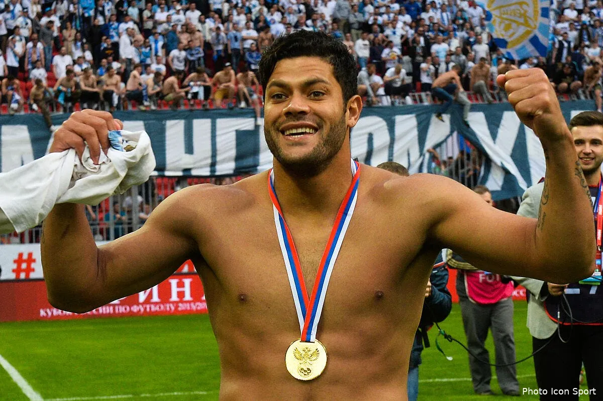mercato 55 me de transfert 20 me de salaire hulk arrive en chine iconsport spu 025016 08 08147372