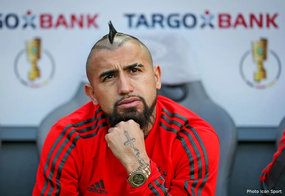 mercato accord bayern munich barcelone pour le transfert d arturo vidal iconsport icon mis 190518 45 22226595