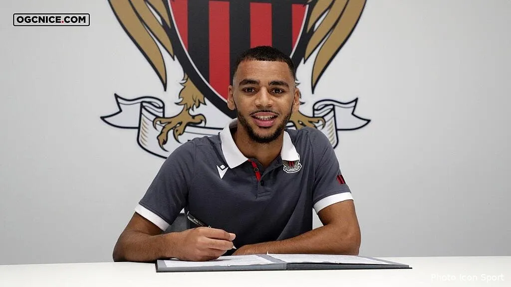 mercato alexis claude maurice signe a nice nice mercato262877