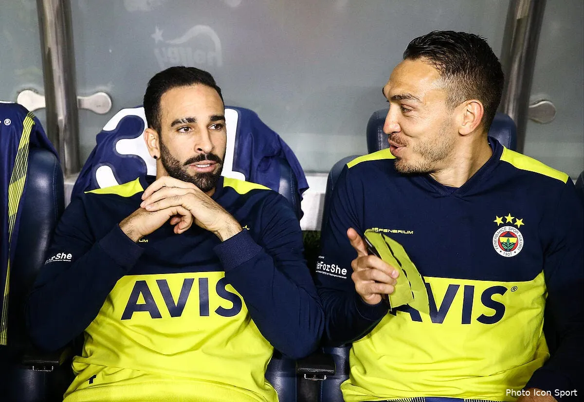 mercato avis aux interesses adil rami est deja libre icon seskim gk fenerbahce v konyaspor 261019 6278887