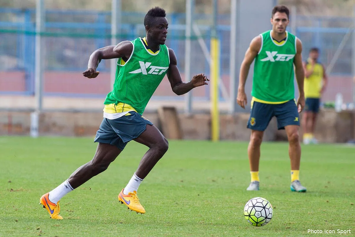 mercato bailly tout proche de mu pour 39 me iconsport mar 190815 17 19145238