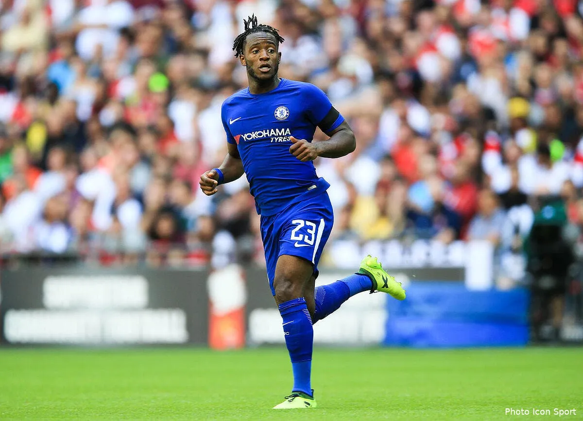 mercato bielsa et lille veulent s offrir michy batshuayi pour 40me iconsport icon pa 32308608190381