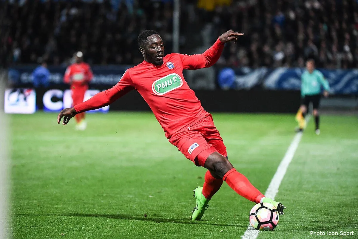 mercato bordeaux passe a l action pour un attaquant iconsport dib 250417 100 29183347