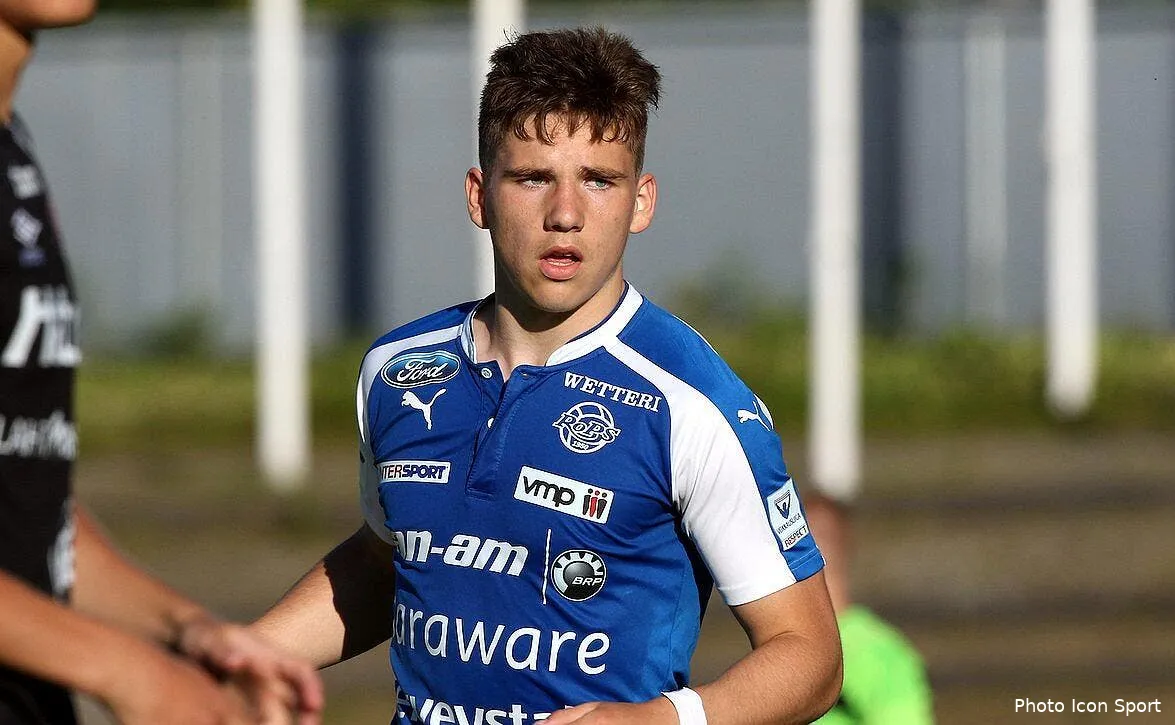 mercato caen fait signer un grand espoir du foot finlandais stavitski timo170616 jpg 1175x725 q85 box 297 46 2298 1279 crop detail subsampling 2201913