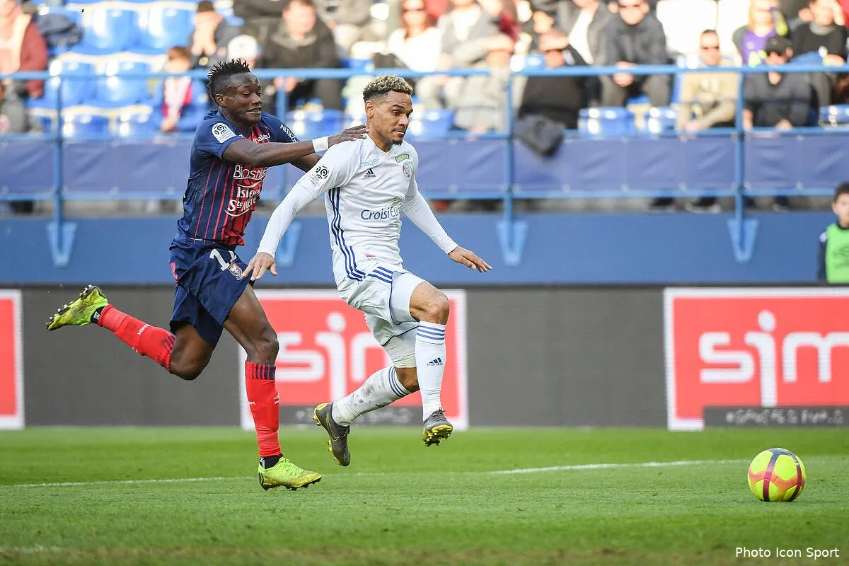 mercato ce defenseur craque pour l om ce n est pas par hasard icon dib 170219 11 11246311