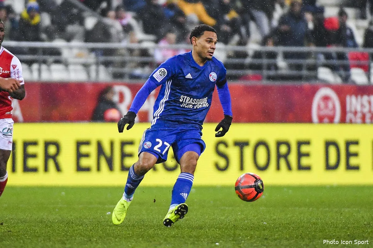 mercato courtise par l ol il lance un message a ses pretendants icon alc 151218 45 70241209