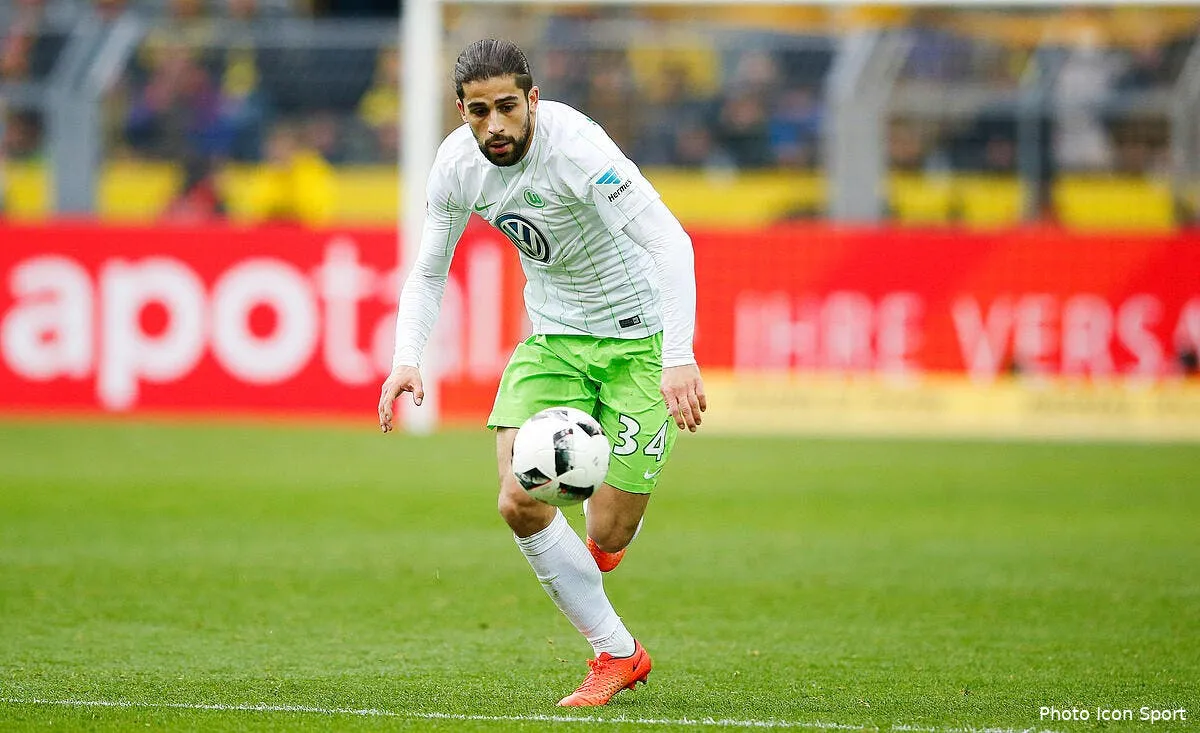 mercato evoque au psg ricardo rodriguez signe au milan ac iconsport fir 190217 08 21182441