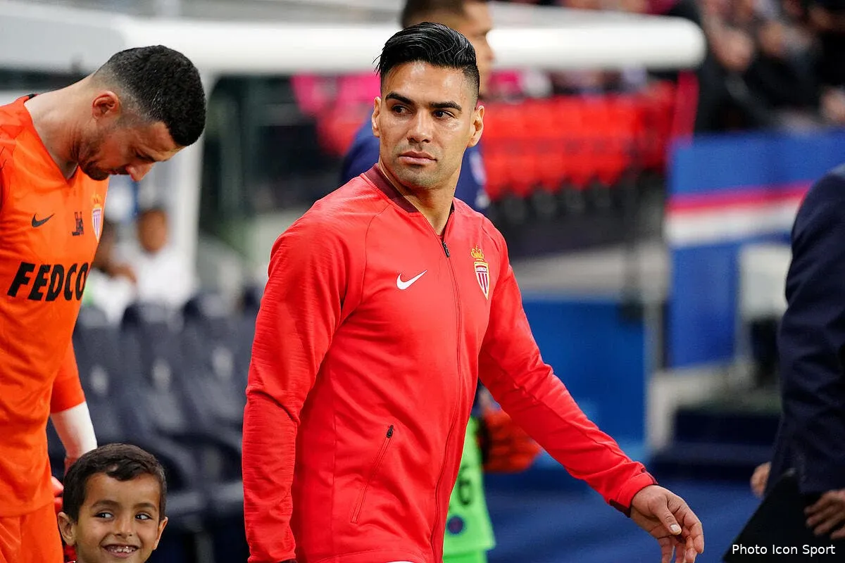 mercato galatasaray officialise la signature imminente de falcao icon 190421p42368263179