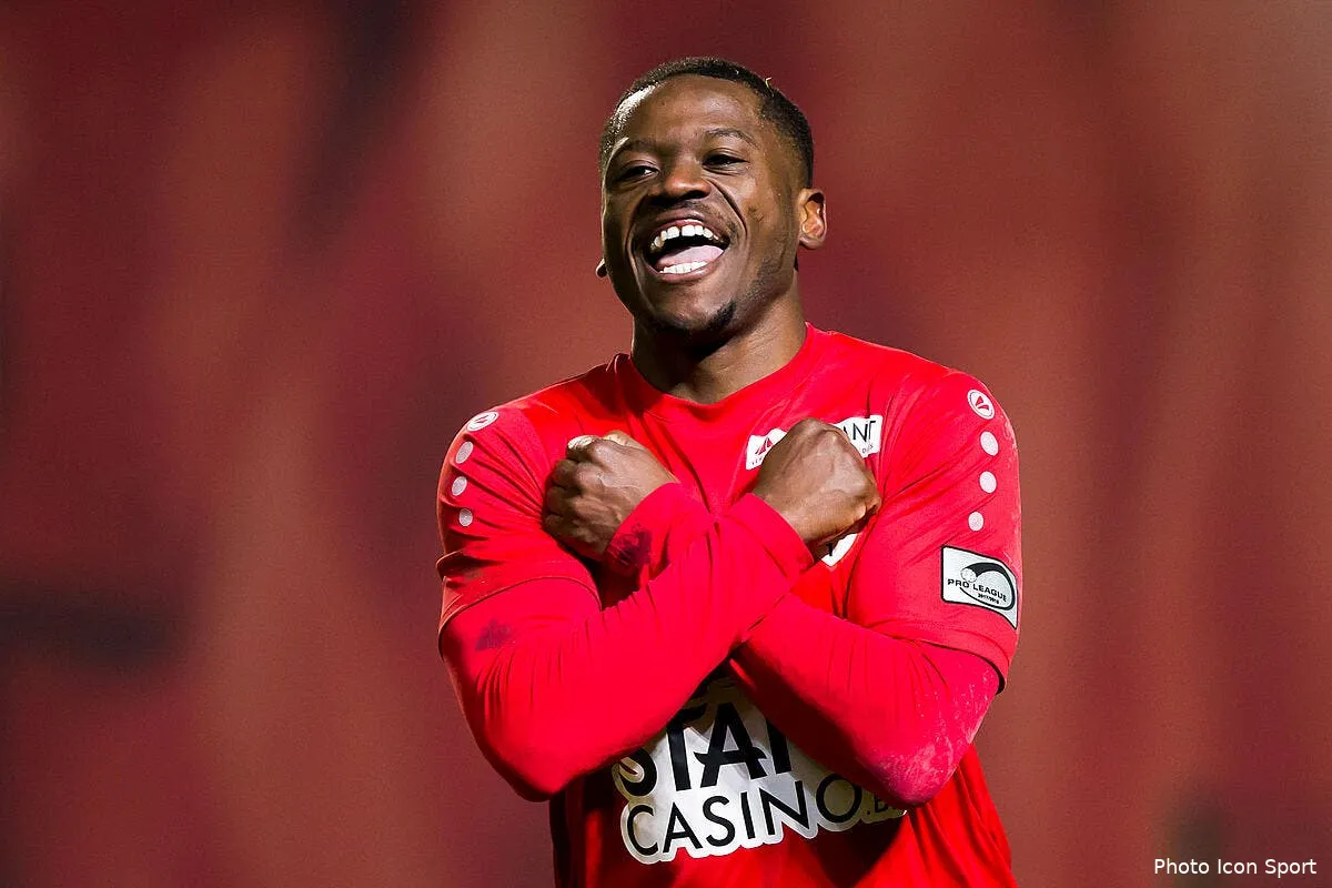 mercato l ol et l om ecrases financierement pour cet international belge iconsport icon bel 040318 11 41222393