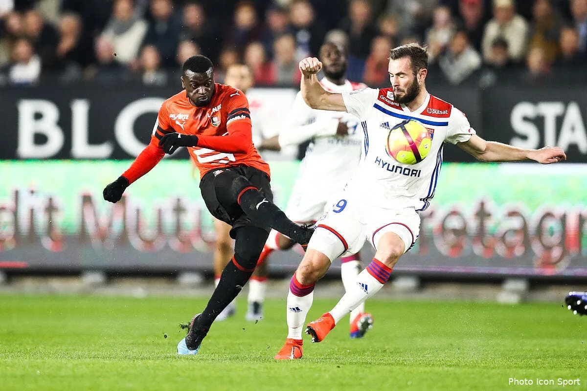 mercato l om en alerte l ol rode pour niang icon vmi 290319 02 03287089