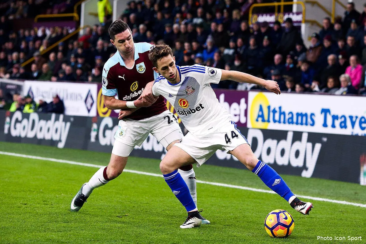 mercato l om et l ol laissent filer januzaj en espagne januzaj 3183997