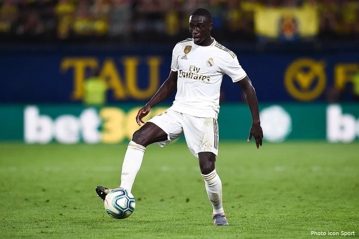 mercato mendy a zappe le psg pour l ol il assume icon la 19005 060 2264515