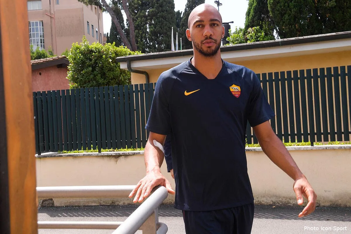 mercato nzonzi refuse les offres actuelles de lyon et rennes icon lp 9998473261081