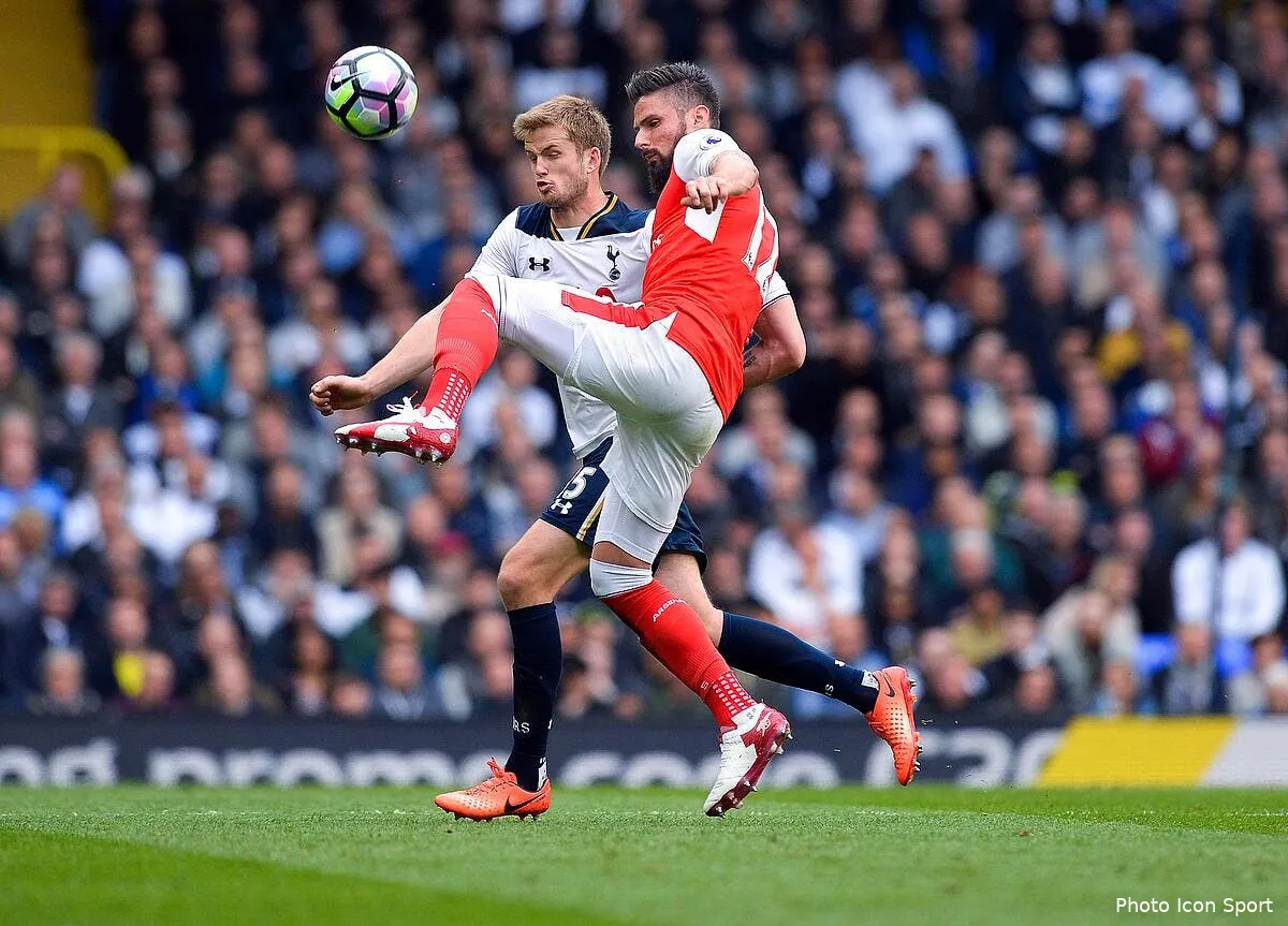 mercato officiellement giroud veut rester a arsenal iconsport 31165745185279