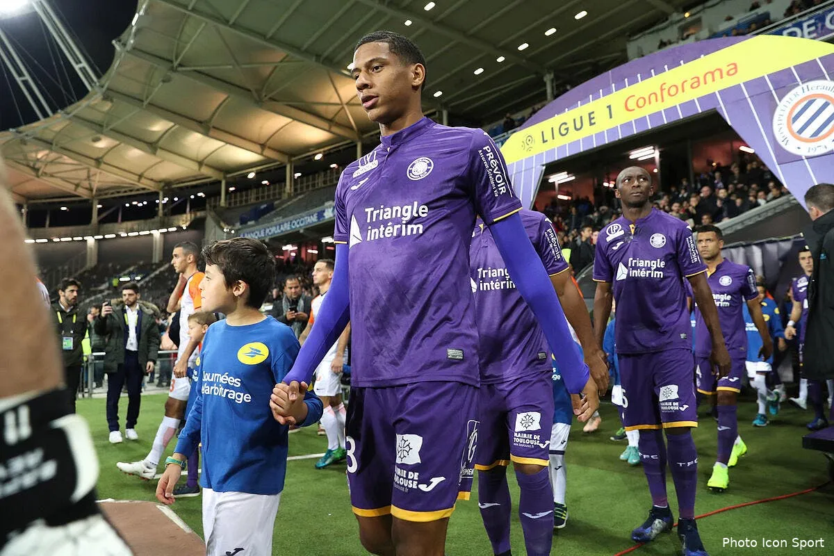 mercato toulouse ne digere pas ce sale coup de barcelone icon blo 271018 08 50241329