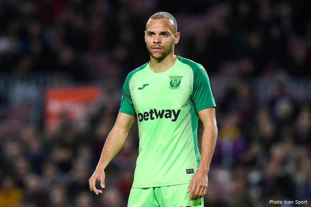 mercato un ancien de l1 au barca tout de suite et pour 20 me icon sr 200130 037278559