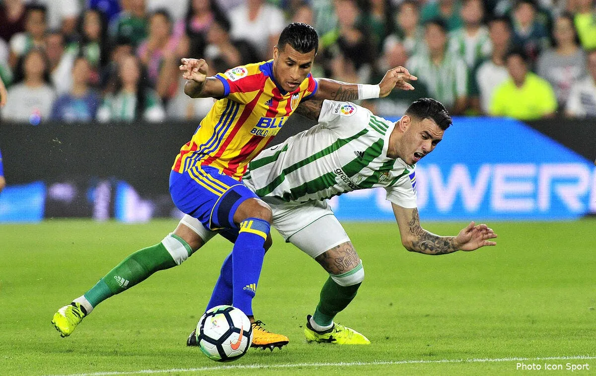 mercato un defenseur central va passer sa visite medicale au barca murillo239653