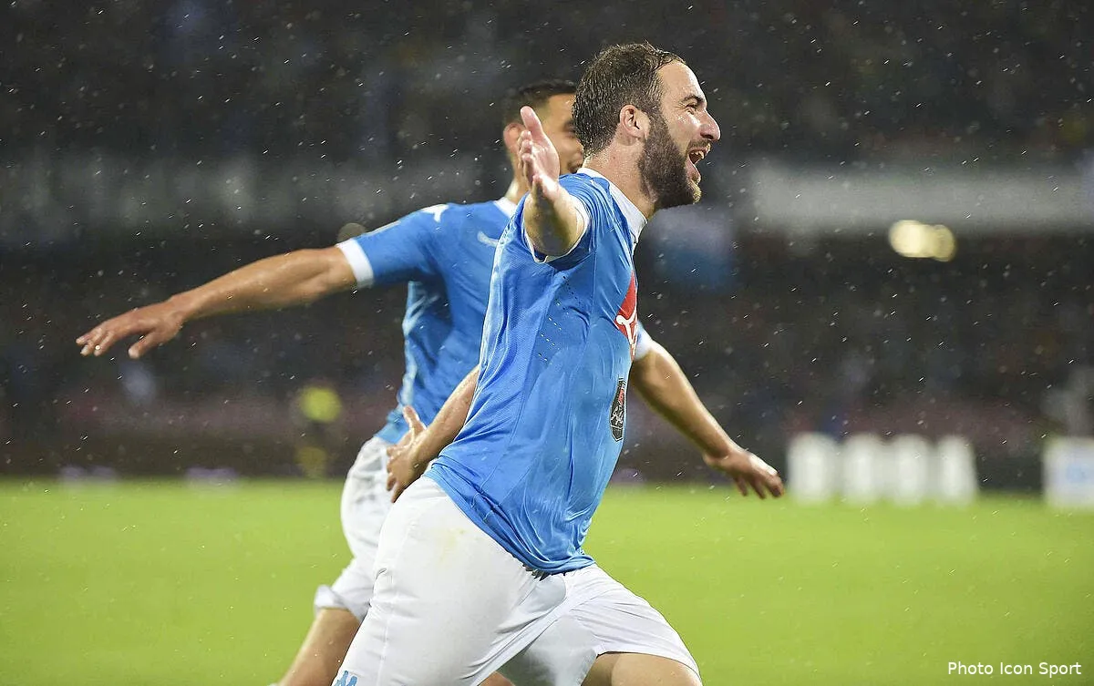 mercato un enorme craquage a 94 me de la juventus pour higuain iconsport ipp 150516 05 07149012