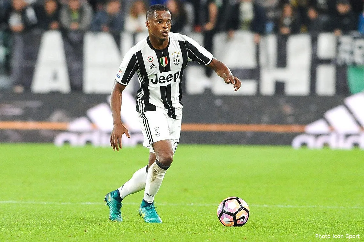 mercato un incroyable come back pour patrice evra iconsport ipp 151016 08 07166528