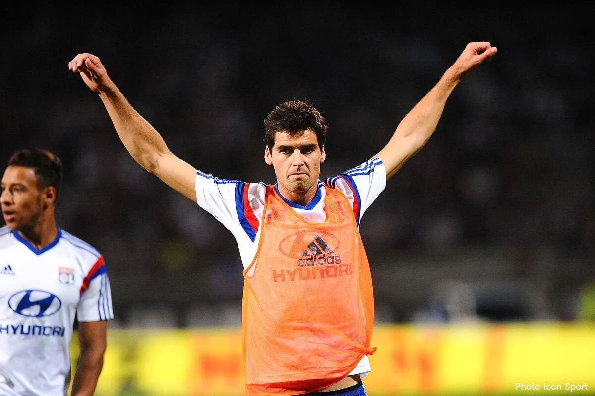 merci yoann gourcuff entonne l ol iconsport jpt 191014 08 10394878
