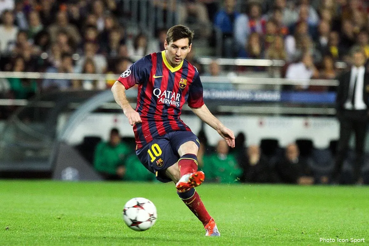 messi bientot devant cristiano ronaldo en termes de salaire iconsport lof 061113 8272911
